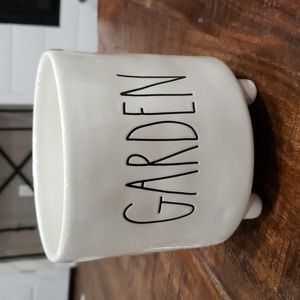Rae Dunn "GARDEN" jar